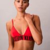 Top de biquíni triangular Intense Power Swim