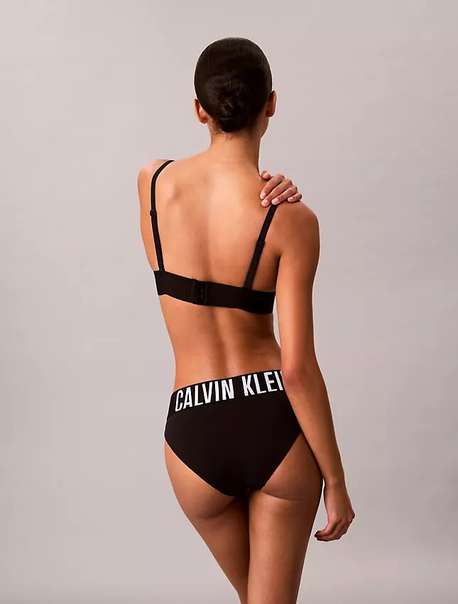 Top de biquíni triangular Intense Power Swim Top de biquíni triangular Intense Power Swim