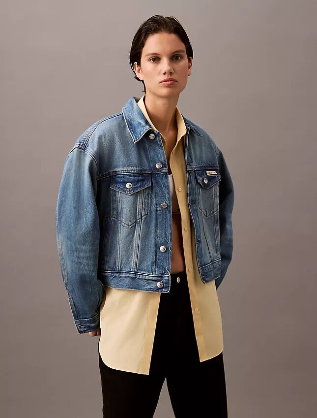 Trucker Jacket em ganga dos anos 90 Trucker Jacket em ganga dos anos 90