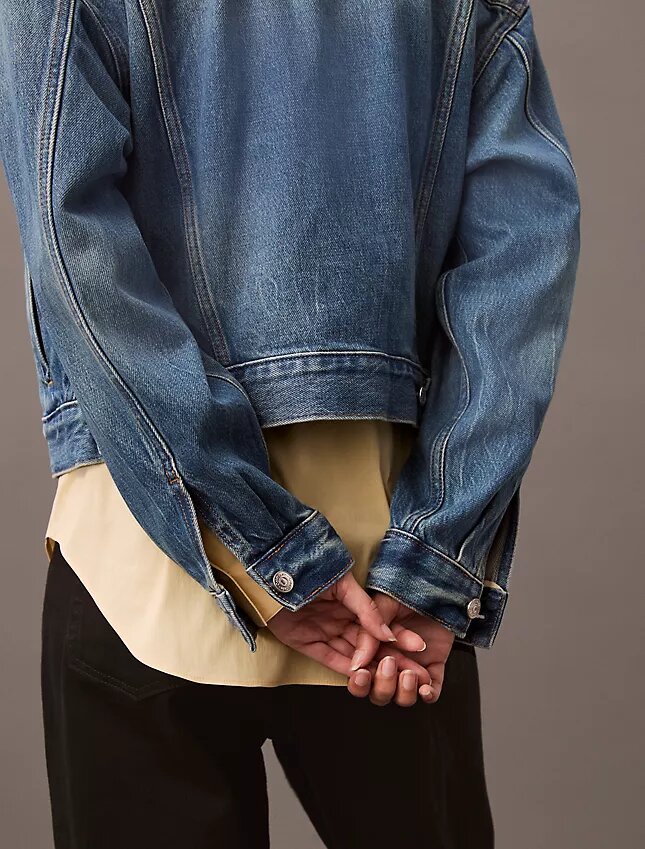 Trucker Jacket em ganga dos anos 90 Trucker Jacket em ganga dos anos 90