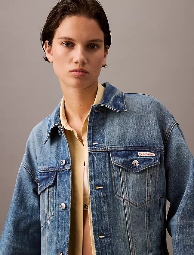 Trucker Jacket em ganga dos anos 90 Trucker Jacket em ganga dos anos 90