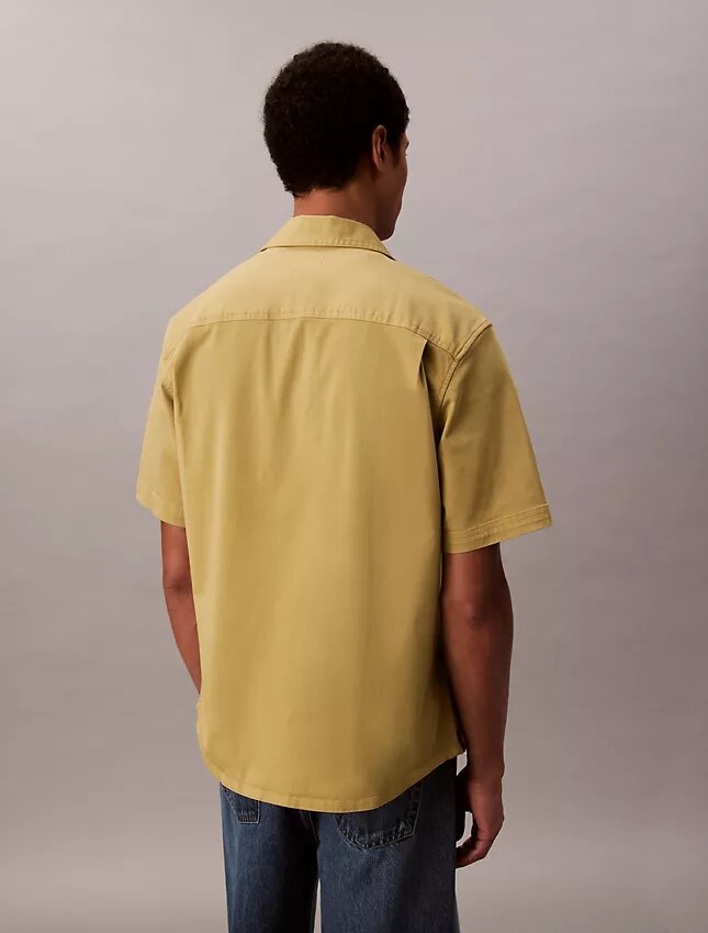 Utility Shirt Descontraída com Botões Utility Shirt Descontraída com Botões