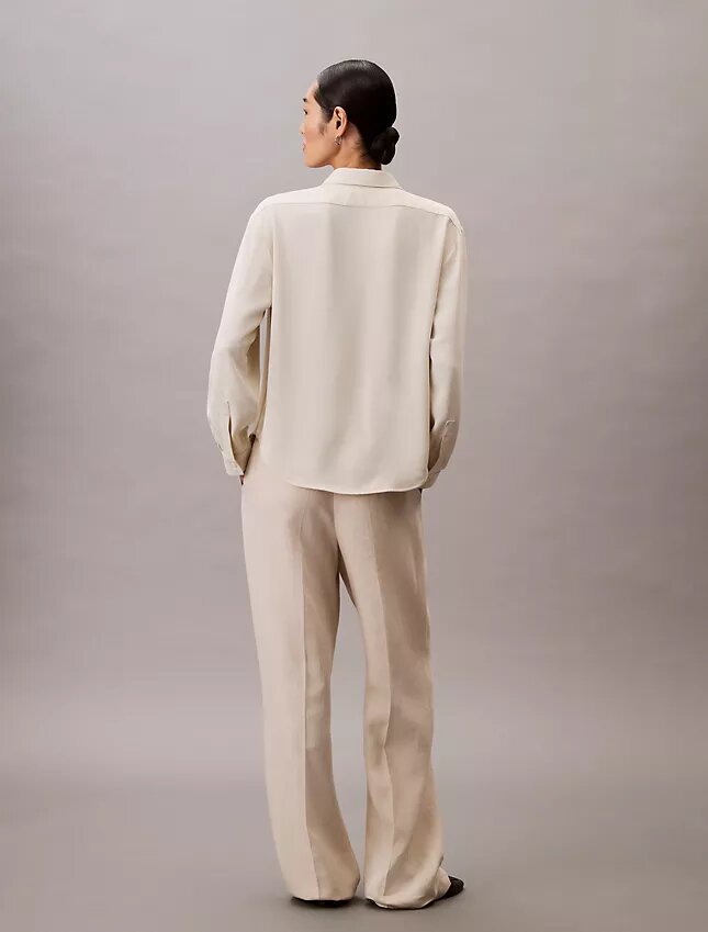 Utility Shirt descontratada com botões Utility Shirt descontratada com botões