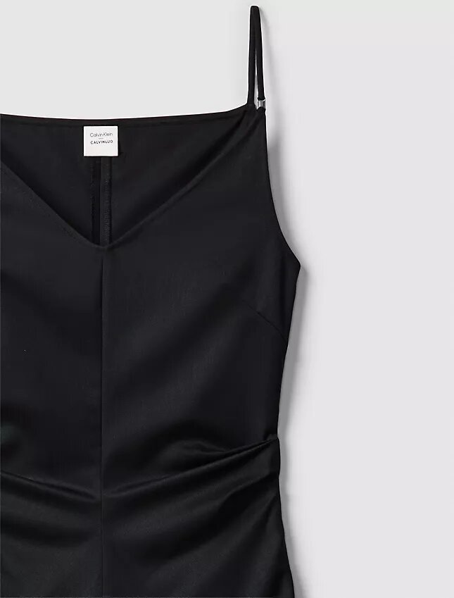 Vestido de corte ajustado em mistura de lã Vestido de corte ajustado em mistura de lã