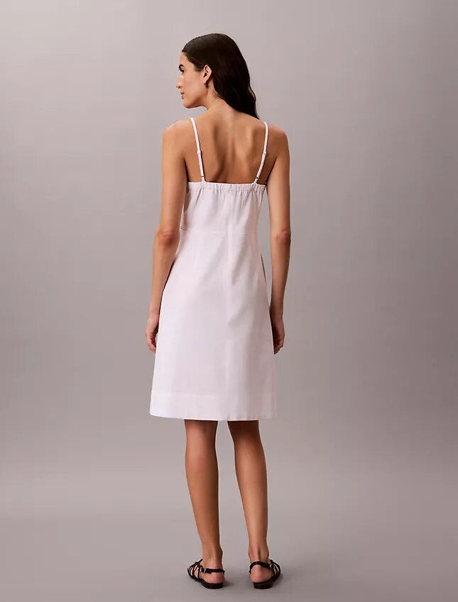 Vestido em mistura de linho Vestido em mistura de linho