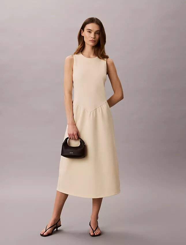 Vestido Midi A-Line Vestido Midi A-Line