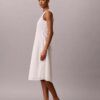 Vestido Midi com Bordado Vestido Midi com Bordado