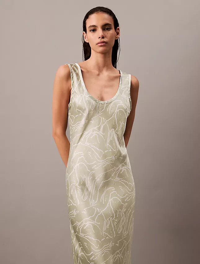 Vestido Midi com Estampado de Cetim Amasse Vestido Midi com Estampado de Cetim Amasse