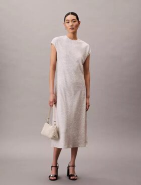 Vestido Midi Estranjo Estampado