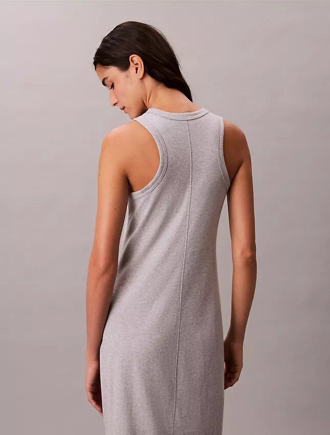 Vestido Midi Sem Mangas com Logótipo Calvin Klein Vestido Midi Sem Mangas com Logótipo Calvin Klein