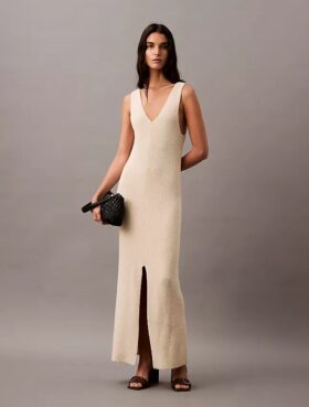 Vestido Midi Sem Mangas em Bouclé