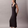 Vestido midi sem mangas em malha Vestido midi sem mangas em malha
