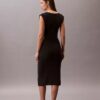 Vestido midi sem mangas em malha Vestido midi sem mangas em malha