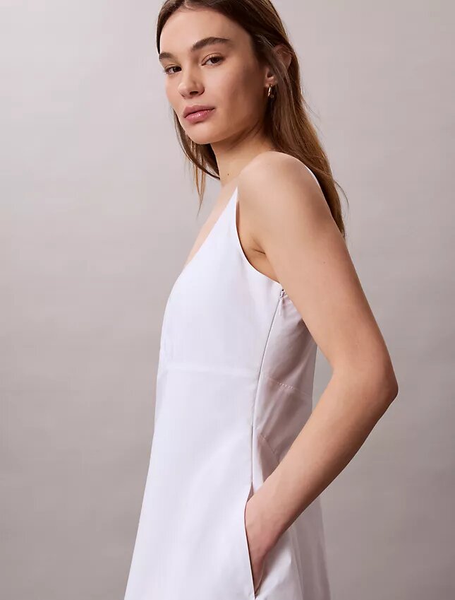 Vestido midi sem mangas em popeline de algodão Vestido midi sem mangas em popeline de algodão