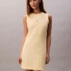 Vestido mini sem mangas com logótipo gráfico Vestido mini sem mangas com logótipo gráfico