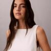 Vestido reto em Denim com decote em V Vestido reto em Denim com decote em V