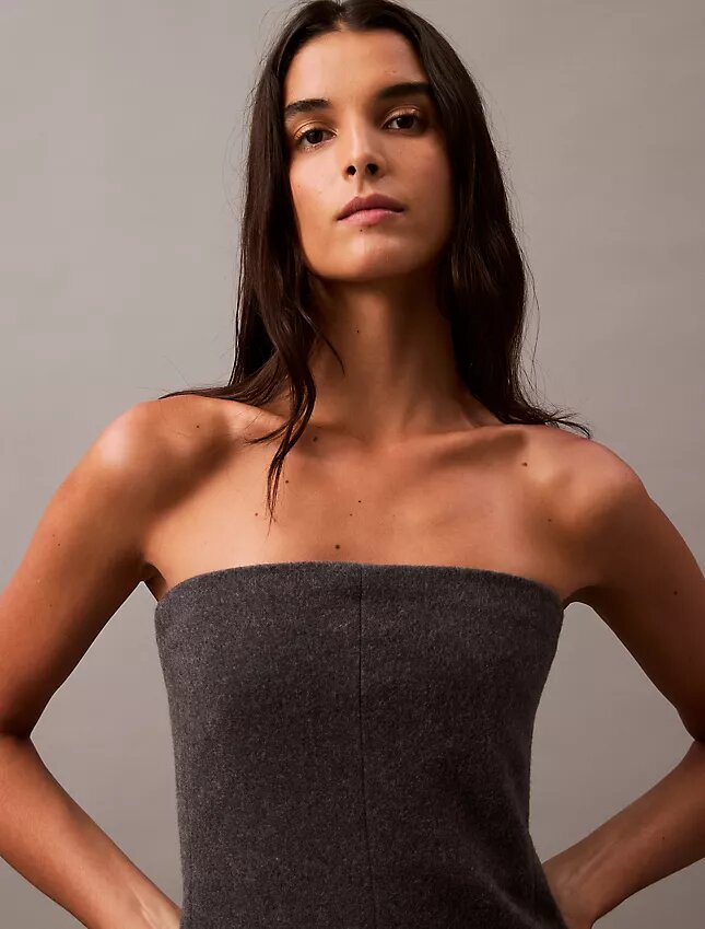 Vestido sem alças em mistura de lã escovada Vestido sem alças em mistura de lã escovada
