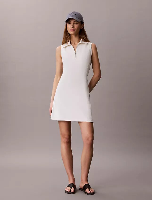 Vestido sem mangas com fecho de correr de 1/4 em malha felpuda Vestido sem mangas com fecho de correr de 1/4 em malha felpuda